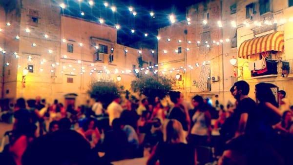 Luxury Borgo Antico Apartment Bari Exterior foto