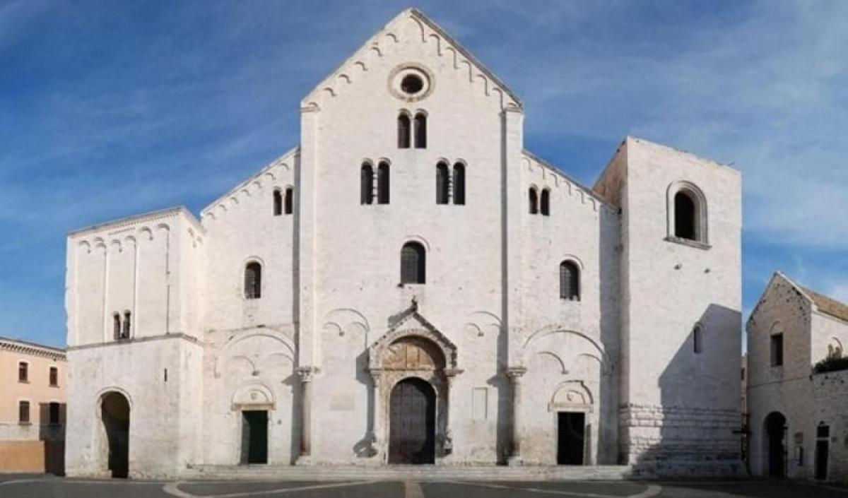 Luxury Borgo Antico Apartment Bari Exterior foto